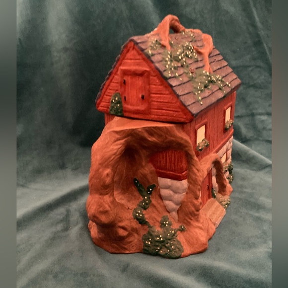 Vintage Cottage Tea Pot Decorative - Cottagecore - Picture 3 of 16